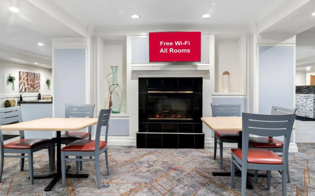 Red Roof Inn Auburn Hills