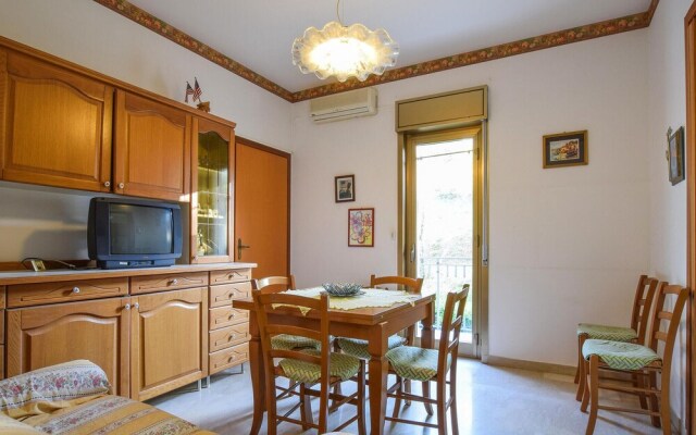 Nice Apartment in Collesano With Wifi and 3 Bedrooms