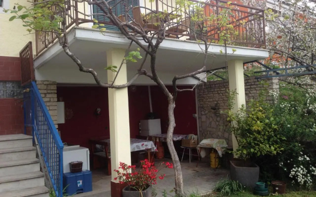 Apartments and Rooms Knez