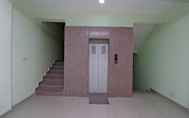 OYO Flagship 77427 Yug Residency