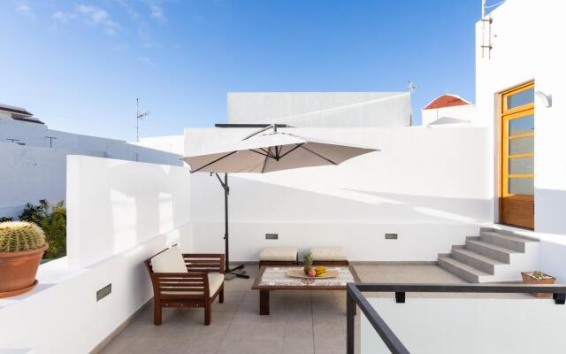 Spectacular Studio Los Silos, Terrace