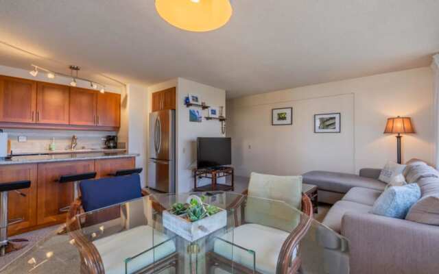 Discovery Bay Retreat