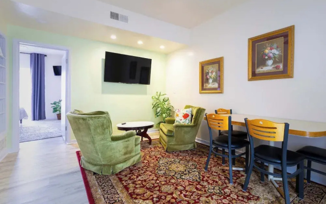 Mariposa Buckeye Retreat for 2