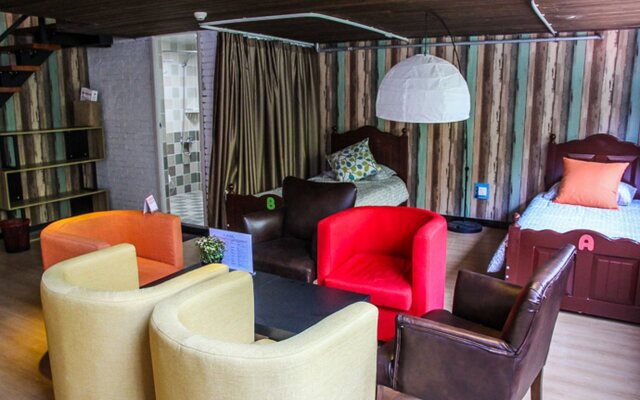 Wutongli Youth Hostel – Lobby – Chengdu