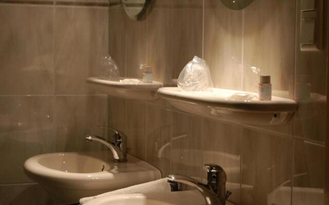 Hotel and Restaurant van Saaze