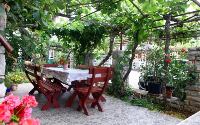 Nice Apartment Near the Sea Es3