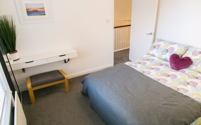 Amazing One-bedroom Flat, Close to Brighton Beach