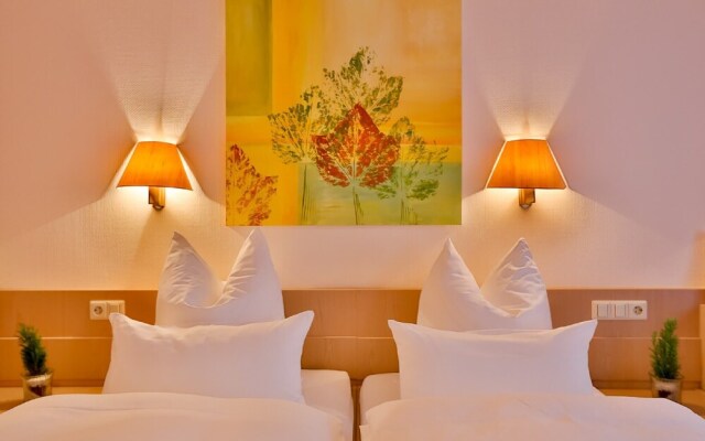 Mayers Waldhorn Hotel