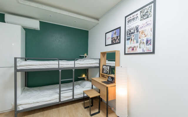 Nanu Guesthouse KPOP - Hostel