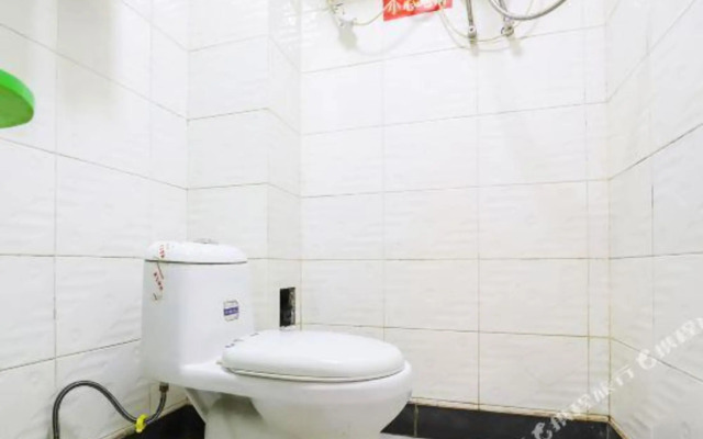 Wanyuan Hotel (dongshibu subway station store)