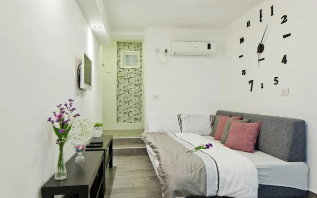 Stunning Studio By The Beach With Free Parking