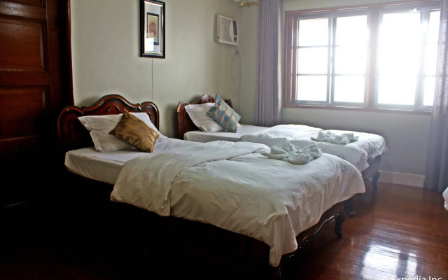 Griffin Lodge Baguio