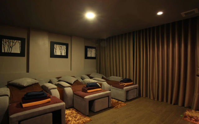Western Hanoi Hotel