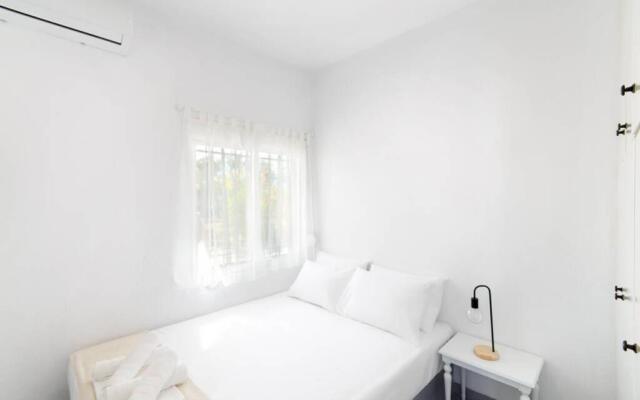 Family Maisonette with pool #3