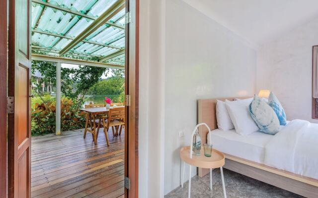 The Little White Bird Traveller Hostel
