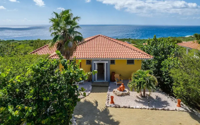 Tropical Twilight Haven Unwind in Style
