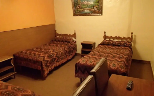 Hostel Caceres