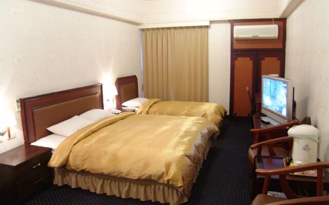 Sin Fu Business Hotel