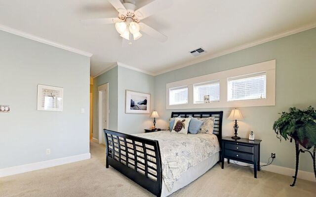 Big Beautiful and Beachside by RedAwning