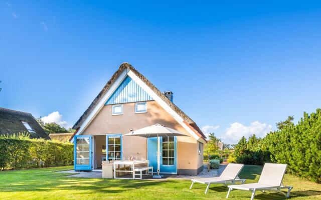 Holiday Home on Texel With Spacious Garden