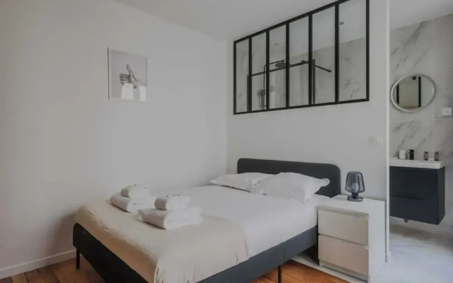 Charming Apartment in Montparnasse