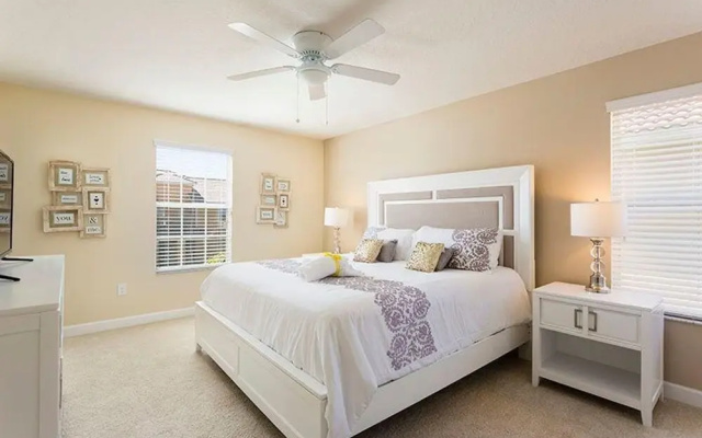Paradise Palms 2934