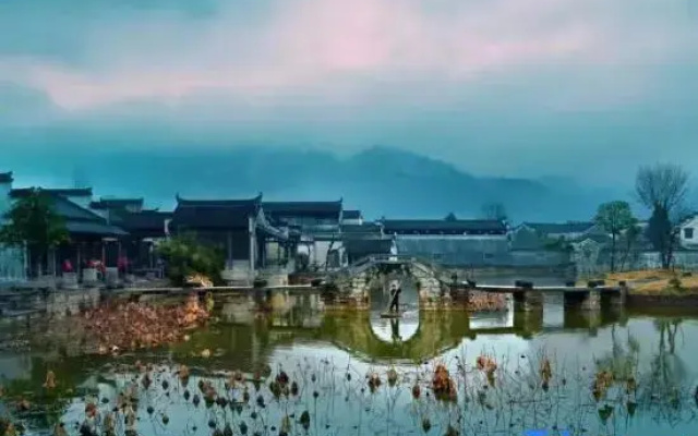 Yuxi Jianting Homestay Hotel