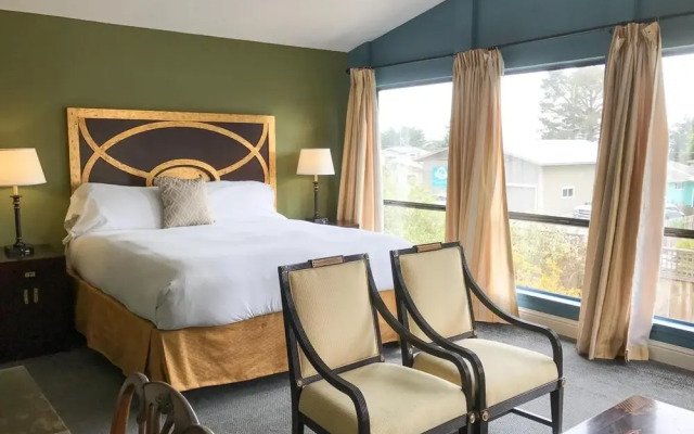 Bodega Bay Inn