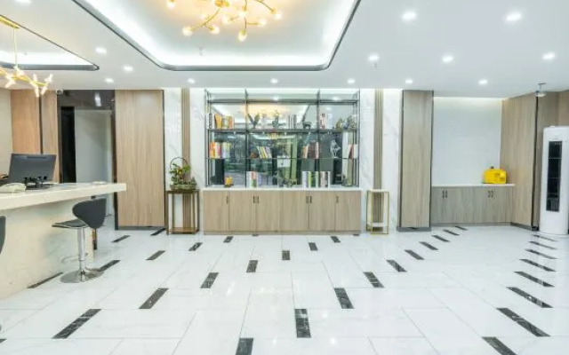 Magnotel Hotel (Nanjing Lukou Airport)