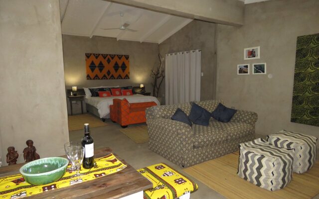Foxy Crocodile Bush Lodge & Kruger Safari's - No Loadshedding