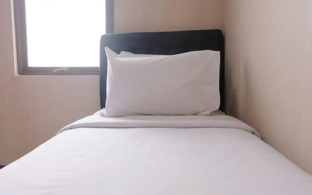 Cozy And Modern 2Br At Majesty Apartment