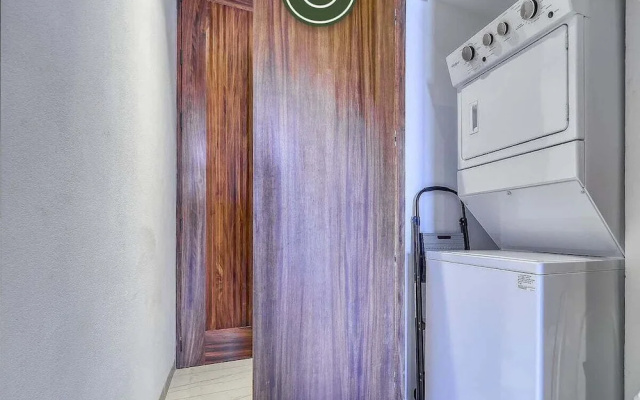 Amazing 1 BR Condo With Terrace - Rooftop Pool