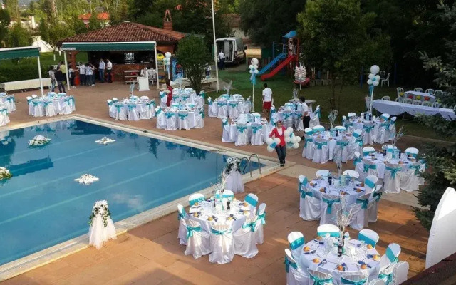 Grand Astra Resort Hotel