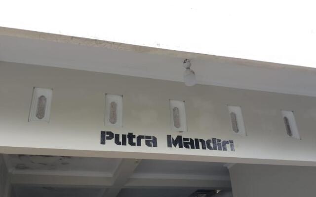 Homestay Putra Mandiri