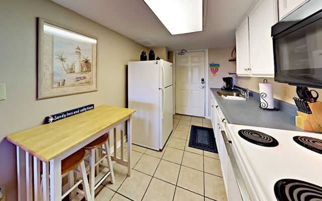 131 Seabreeze - One Bedroom Condo