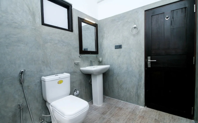 OYO 378 Hirun Beach Hotel