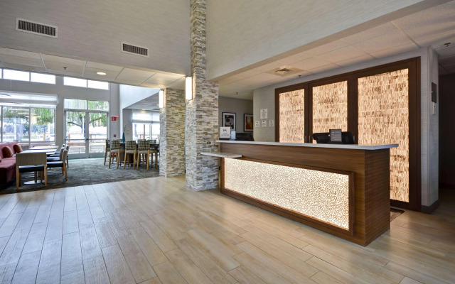 Homewood Suites by Hilton Oakland-Waterfront