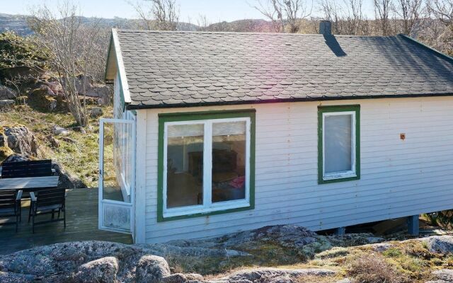 4 Person Holiday Home in Hamburgsund