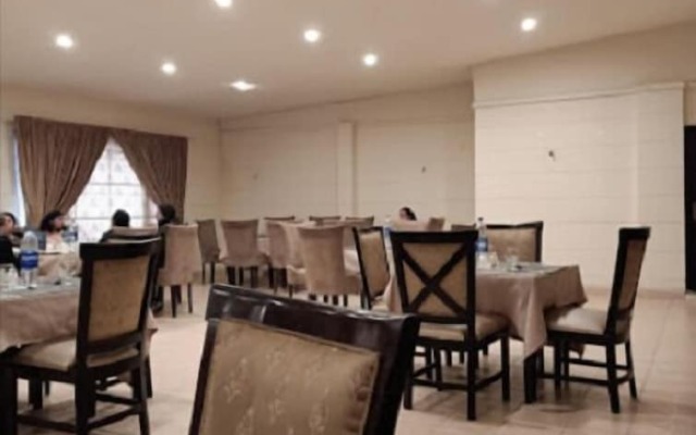 Shelton's Rezidor Swat