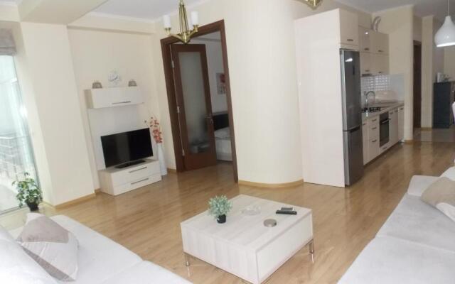 Anna's Sea View Apartment