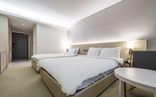 Wonju City Hotel HYEOKSIN