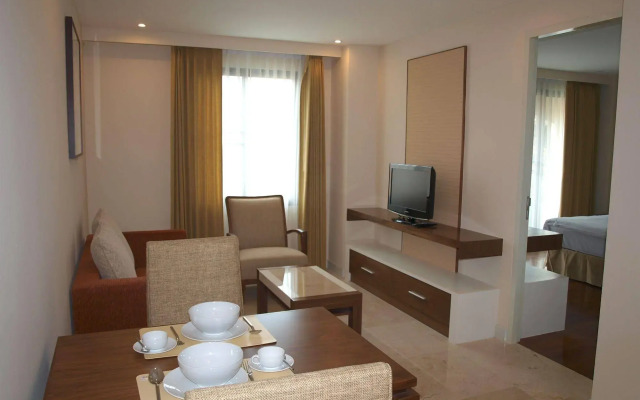 Thomson Residence Hotel