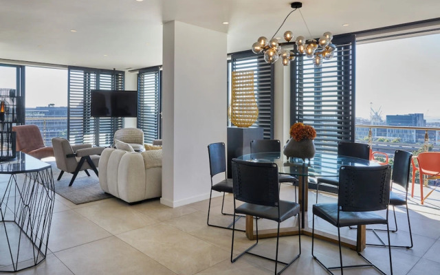 Xenia Signature Collection by Totalstay