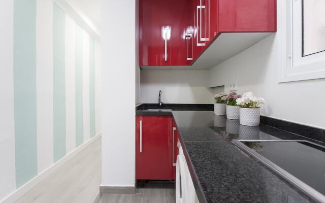 INMálaga Plaza De La Merced