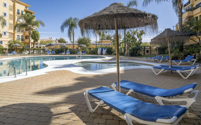 LA-Spacious penthouse, sea view, close to beach