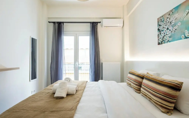 Mystique 2-Bedroom Apartment in Athens