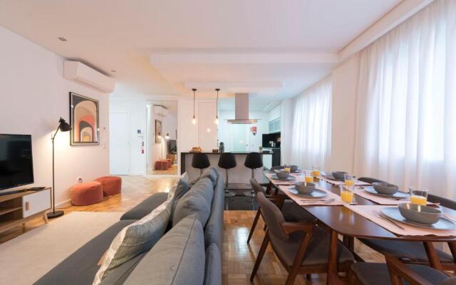 Bruno'S Downtown Apartment