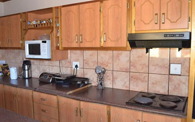 Esme's Guest House