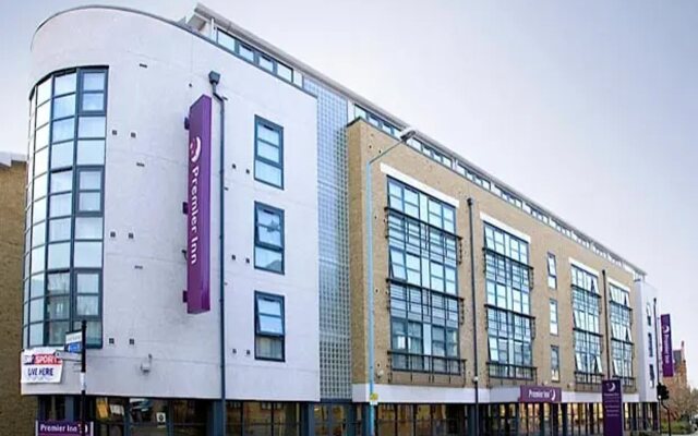 Premier Inn London Kew Hotel