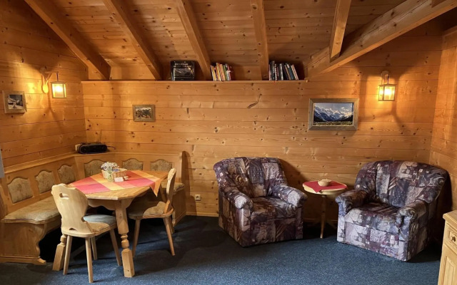 Ferienwohnungen Bernie Schmid